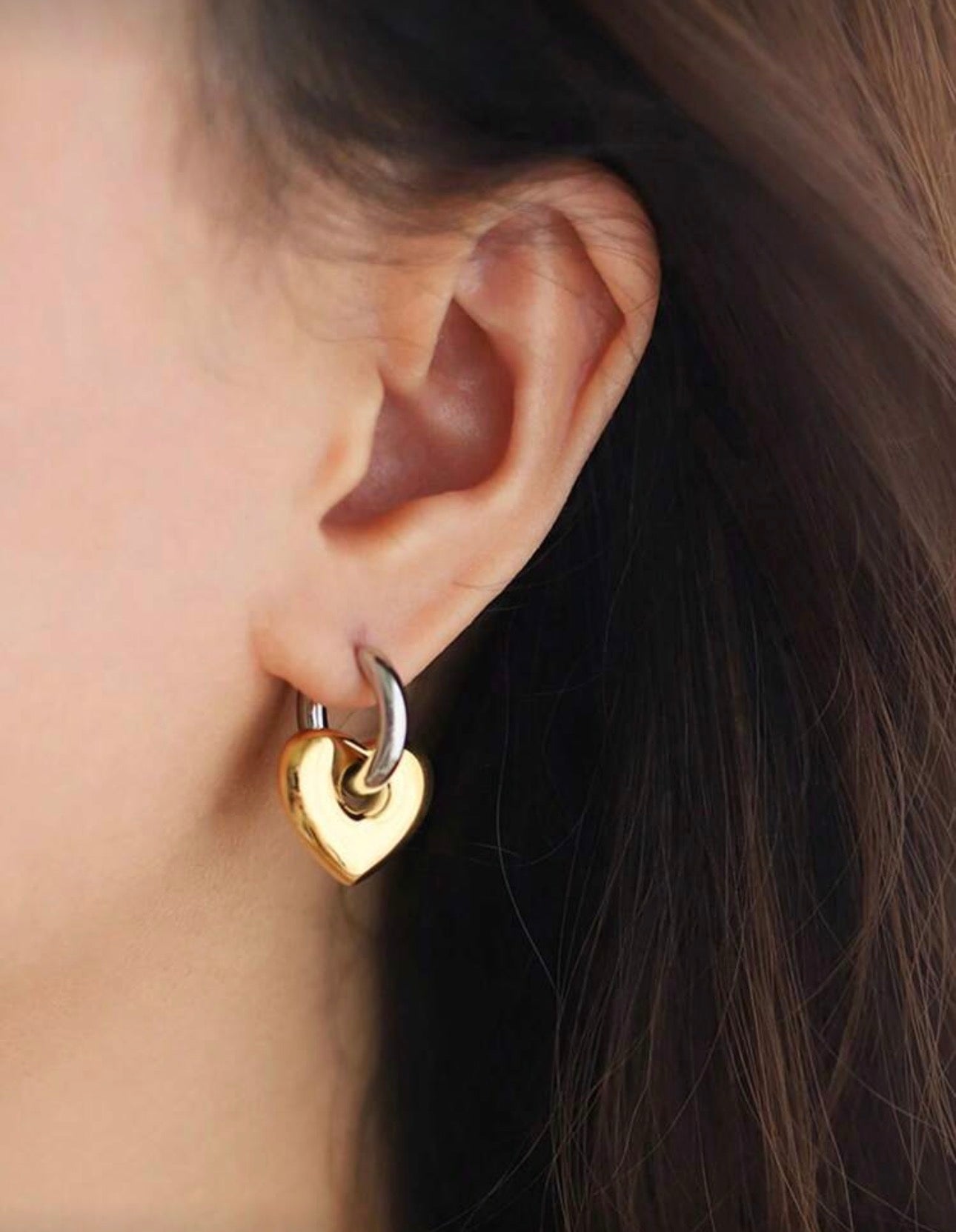 Amour Duo Heart Hoops