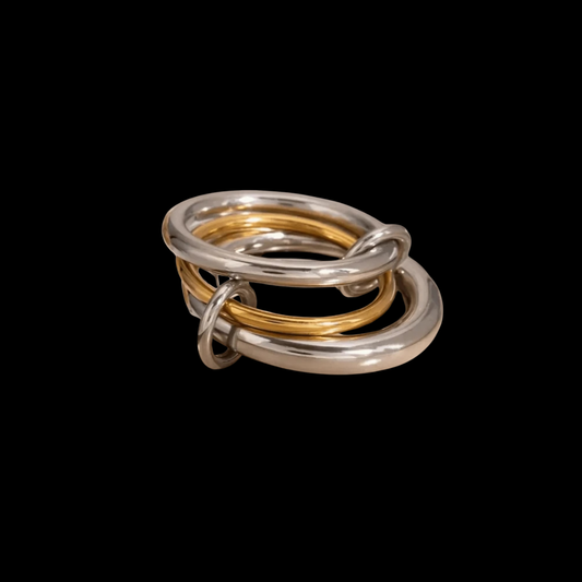 Orbit Link Ring
