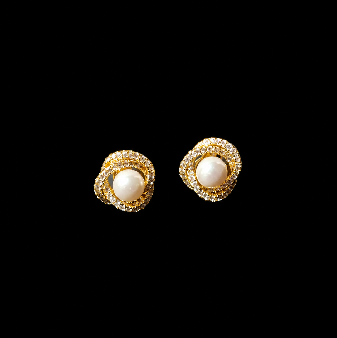 Perla Celeste Studs