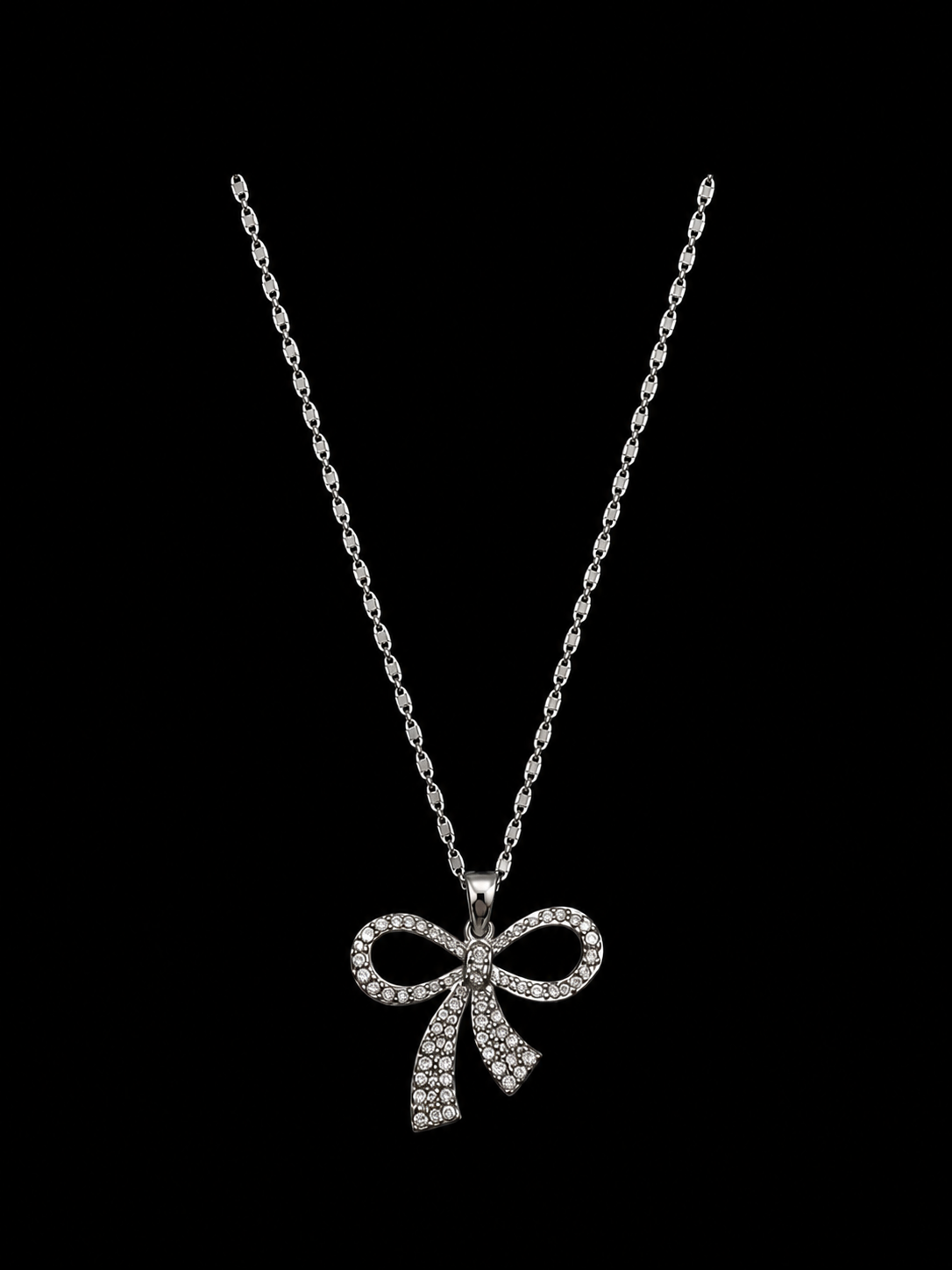 Élan Bow Necklace