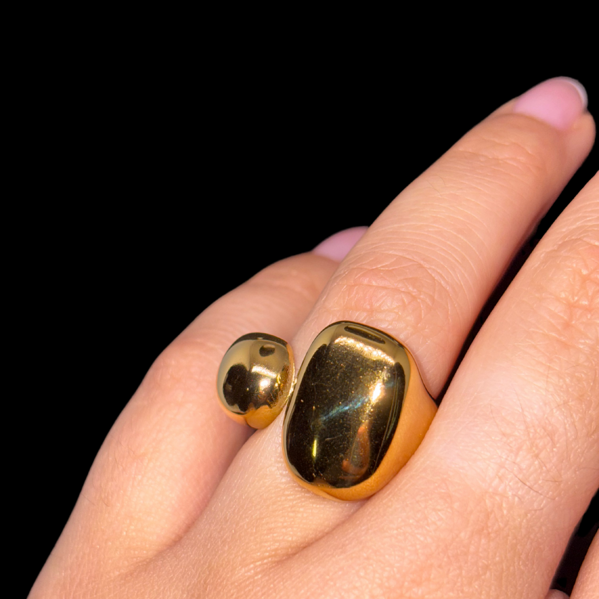 Aurora Pebble Ring