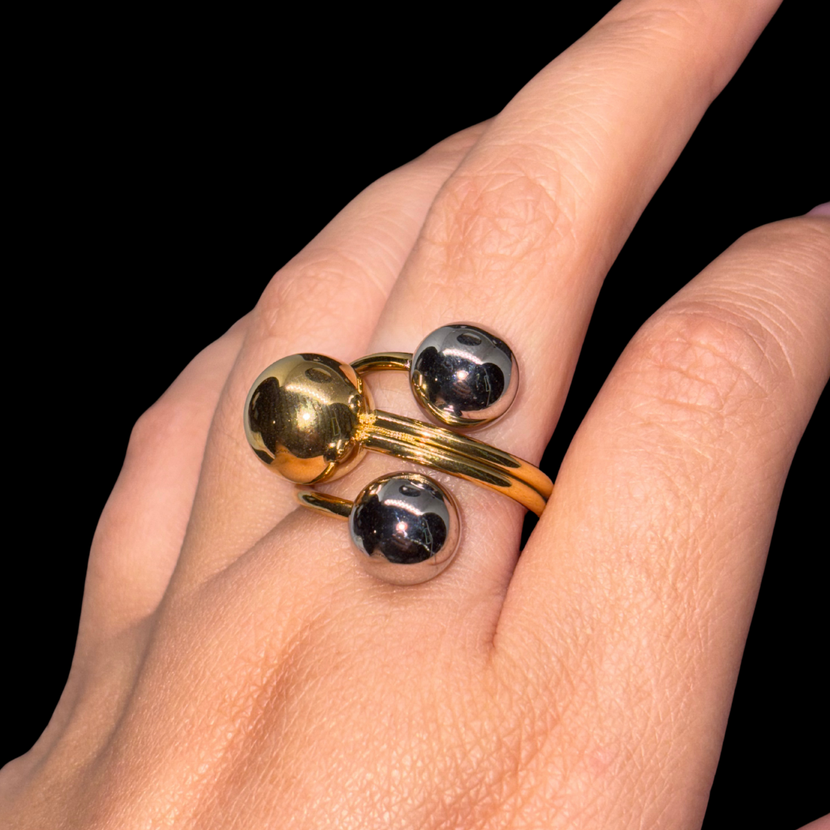 Orbit Ring